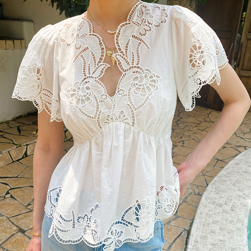 Embroidery Eyelet - 프랑스 스타일 꽃무늬 아일렛 자수 블라우스