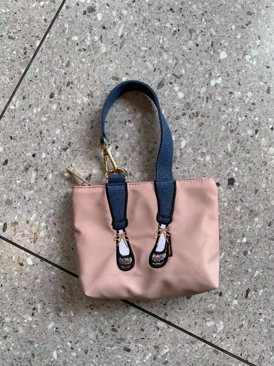 패션 자수 제로 월렛 방수 나일론 패브릭 가방 여성용  - Embroidery Bag 리뷰 및 가격