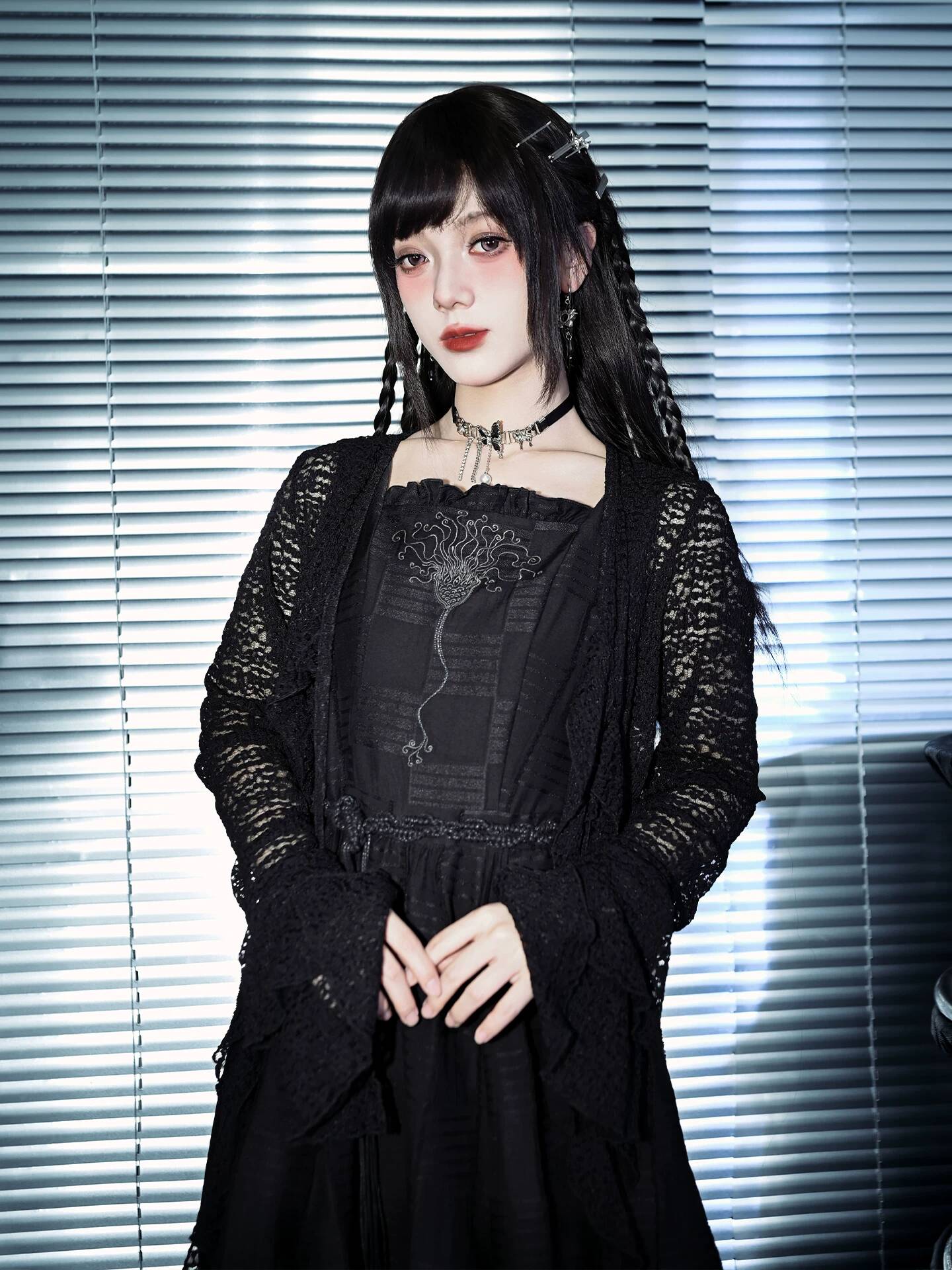 새로운 크리노이드 자수 블랙 더블 레이어 버드 드레스  - Embroidery Cotton 리뷰 및 가격