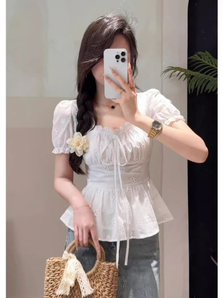 코티지코어 아일렛 자수 화이트 블라우스 스퀘어넥 퍼프  - Embroidery Eyelet 리뷰 및 가격