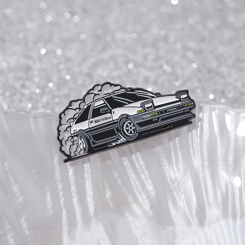 AE86 이니셜 D JDM 드리프트 자동차 에나멜 핀  - Embroidery Name 리뷰 및 가격