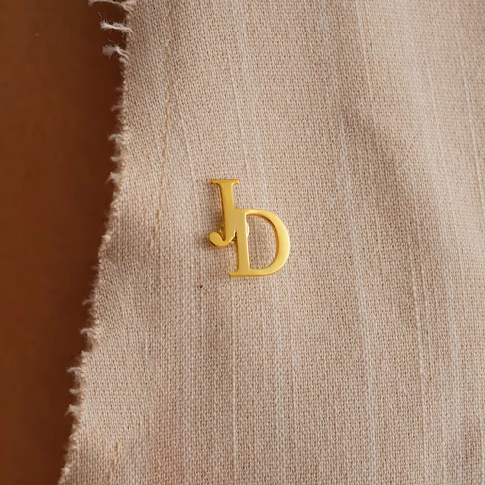 여성을위한 맞춤형 초기 브로치 맞춤형 럭셔리 스테인레스 - Embroidery Name 리뷰 및 가격