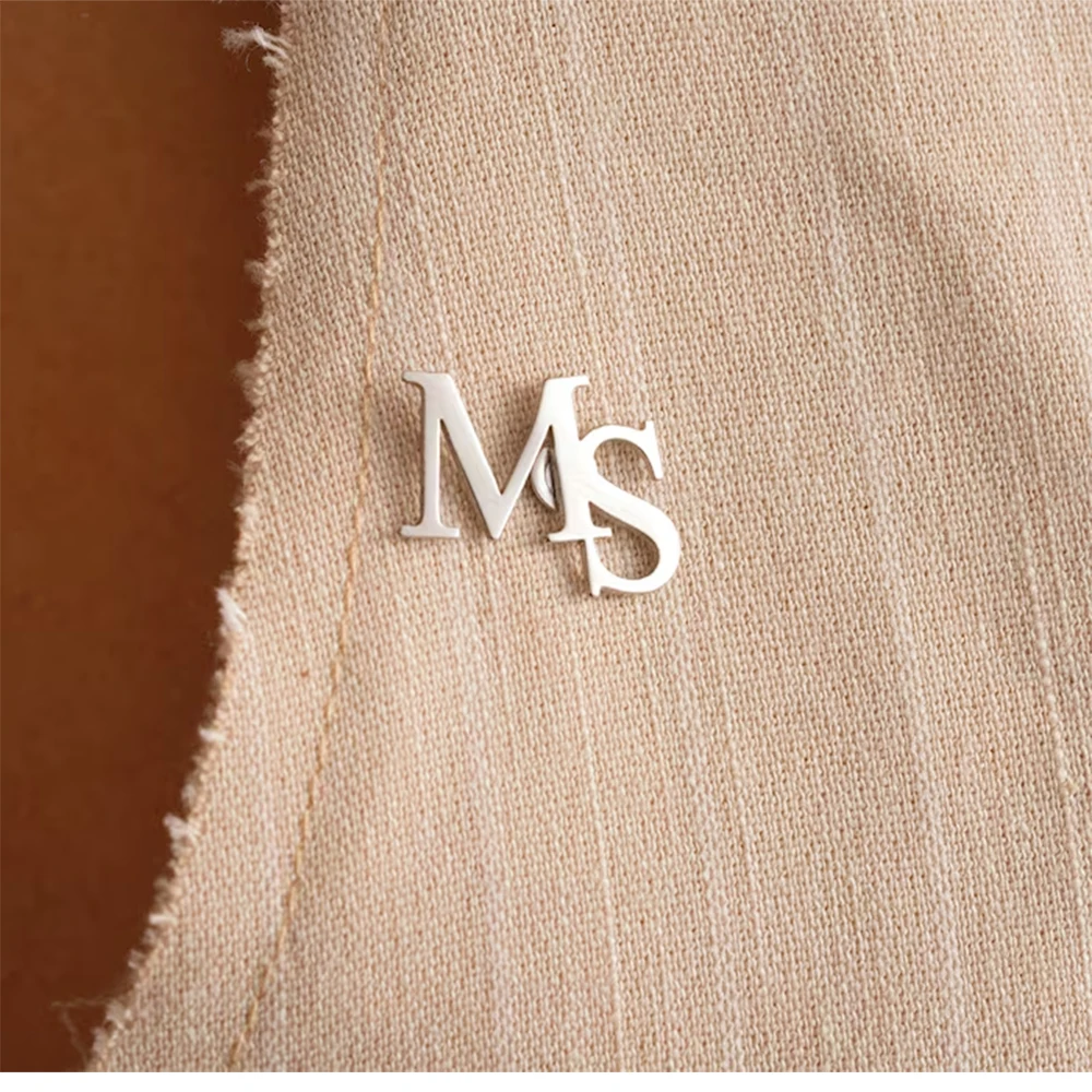 여성을위한 맞춤형 초기 브로치 맞춤형 럭셔리 스테인레스 - Embroidery Name 리뷰 및 가격